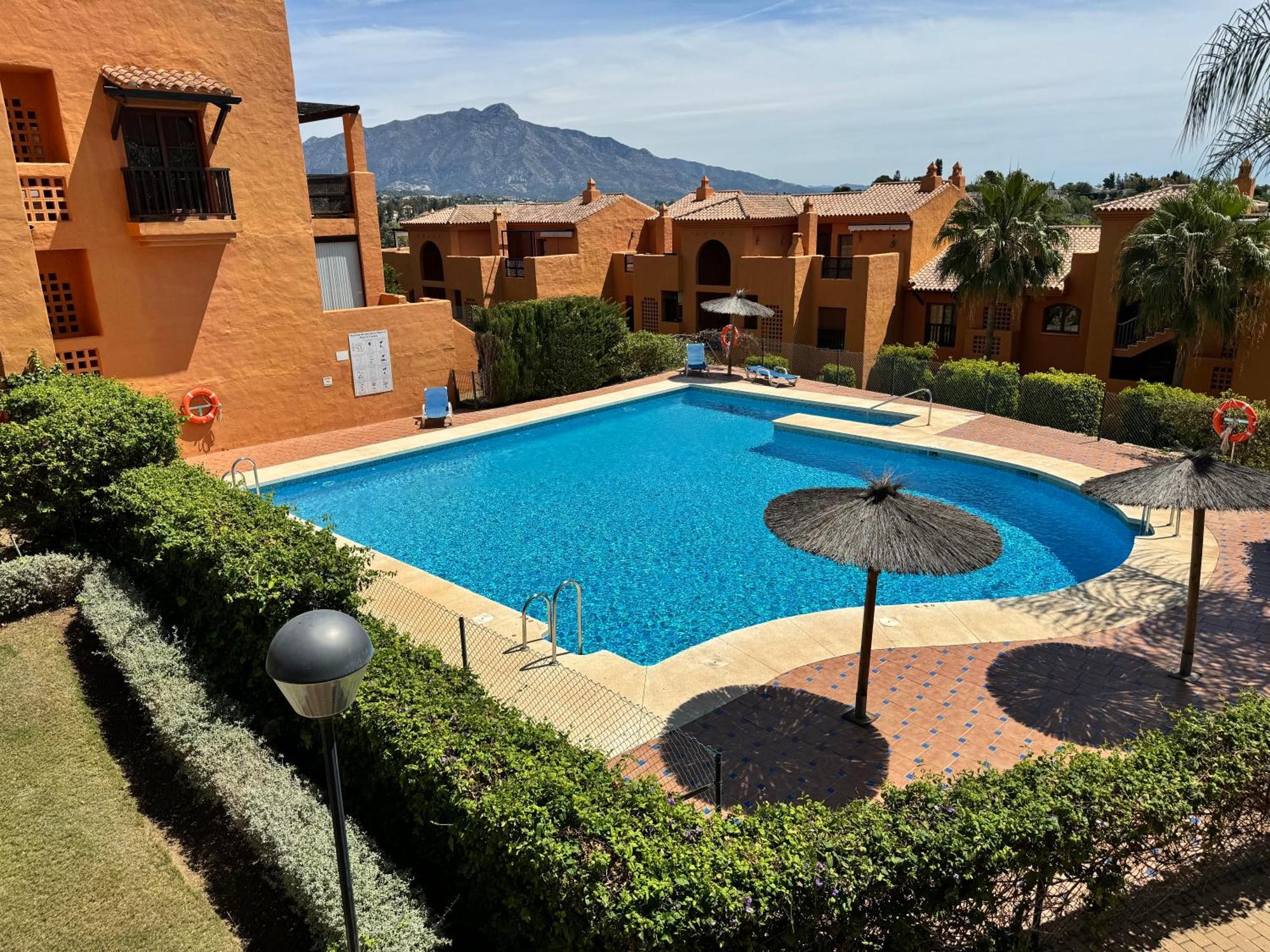 Piso De Lujo Totalmente Equipado A Estrenar Para 6 Estepona Exterior photo